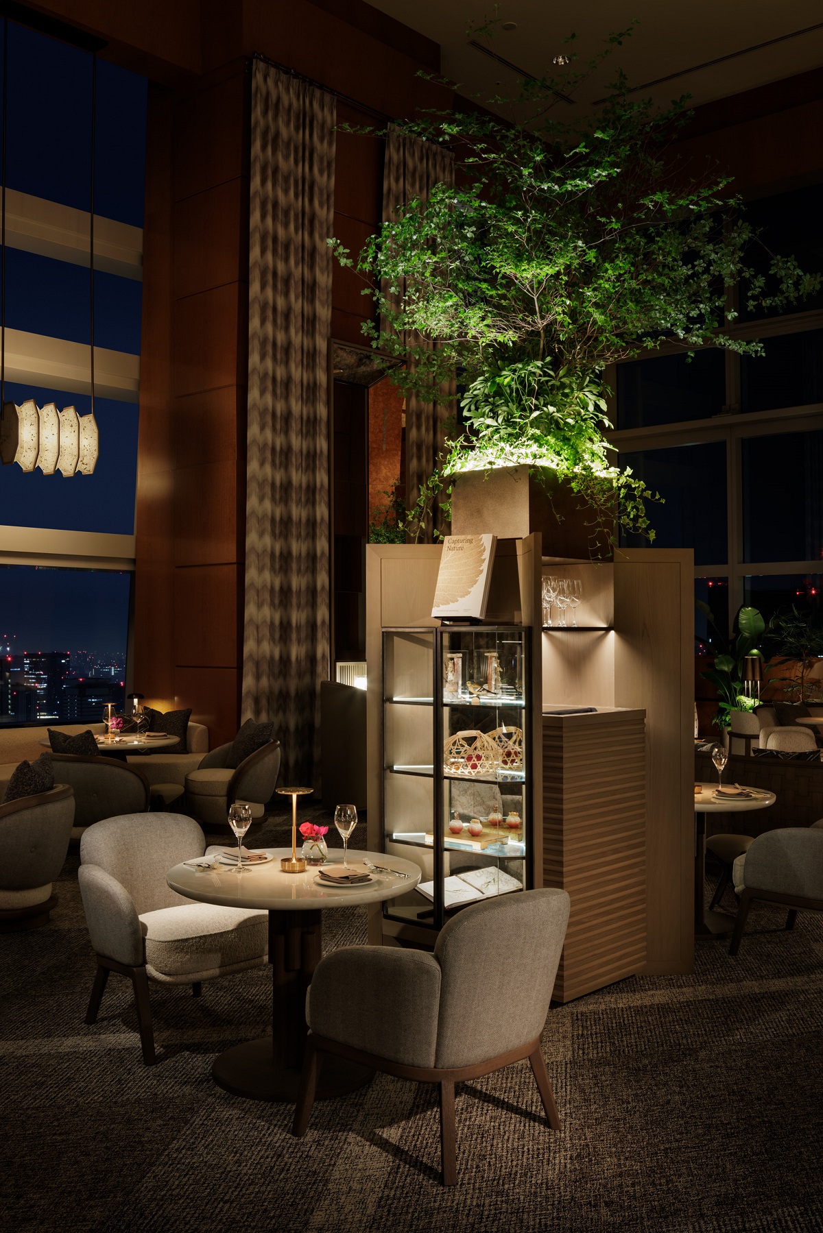 La Elegancia y Lujo del Ritz-Carlton Tokyo Lounge 3