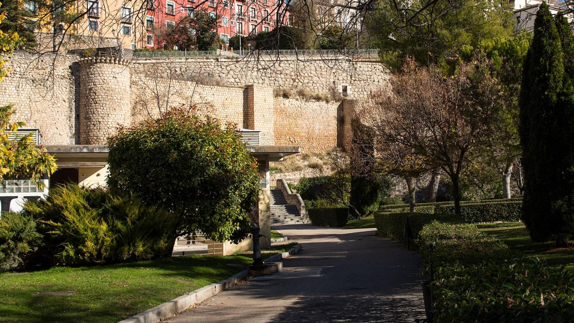 Un Paseo por los Parques Más Bellos de Cuenca 15